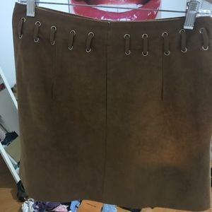 Suede skirt never worn